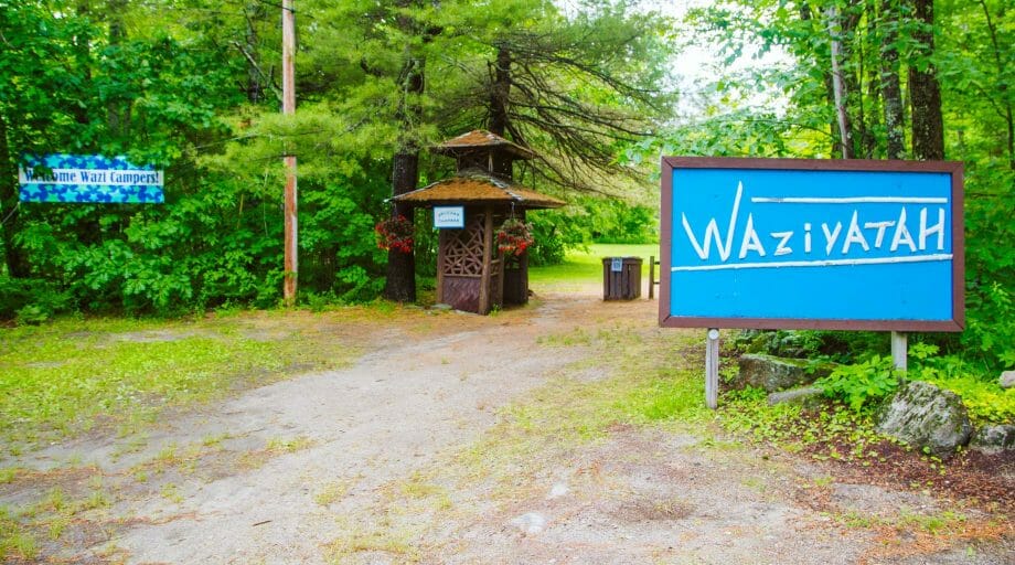 Waziyatah welcome sign